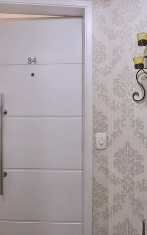 Apartamento à venda com 90m², 4 quartos e 2 vagas Apartamento à venda com 90m², 4 quartos e 2 vagasHall de entrada