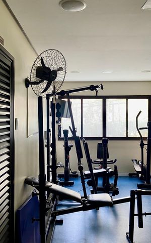 Apartamento à venda com 90m², 4 quartos e 2 vagas Apartamento à venda com 90m², 4 quartos e 2 vagasAcademia