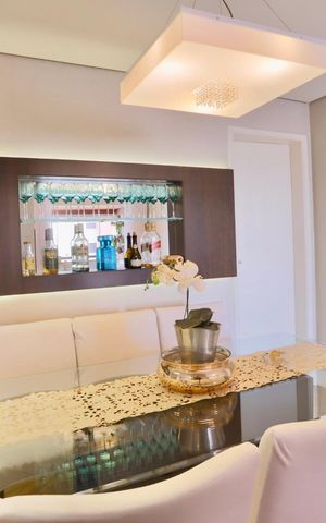 Apartamento à venda com 90m², 4 quartos e 2 vagas Apartamento à venda com 90m², 4 quartos e 2 vagasSala de Jantar