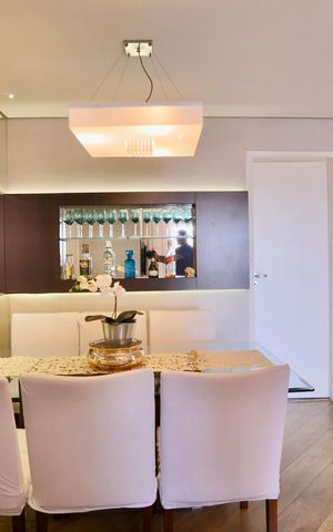 Apartamento à venda com 90m², 4 quartos e 2 vagas Apartamento à venda com 90m², 4 quartos e 2 vagasSala de Jantar