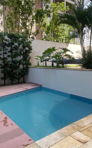 Apartamento à venda com 90m², 4 quartos e 2 vagas Apartamento à venda com 90m², 4 quartos e 2 vagasPiscina infantil
