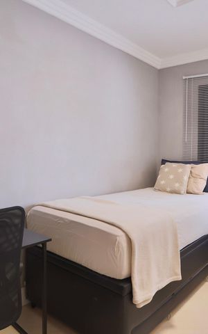 Apartamento à venda com 90m², 4 quartos e 2 vagas Apartamento à venda com 90m², 4 quartos e 2 vagasQuarto 4