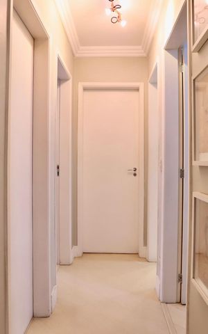 Apartamento à venda com 90m², 4 quartos e 2 vagas Apartamento à venda com 90m², 4 quartos e 2 vagasCorredor