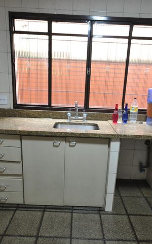 Casa à venda com 150m², 3 quartos e 3 vagasCozinha