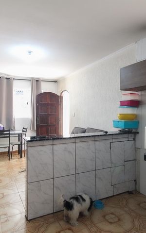 Casa à venda com 120m², 4 quartos e 2 vagas Casa à venda com 120m², 4 quartos e 2 vagasSala - Cozinha