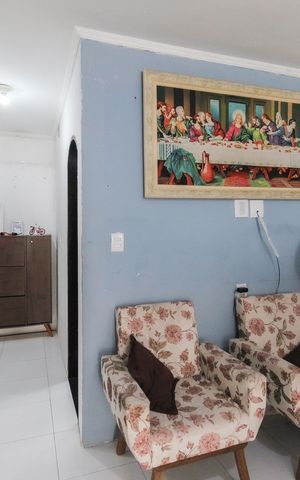 Casa à venda com 120m², 4 quartos e 2 vagas Casa à venda com 120m², 4 quartos e 2 vagasSala Casa 2