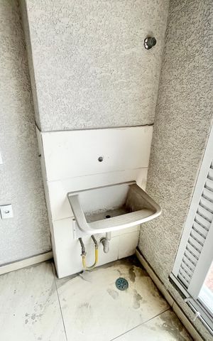 Apartamento para alugar com 33m², 1 quarto e 1 vaga Apartamento para alugar com 33m², 1 quarto e 1 vagaVaranda da Sala