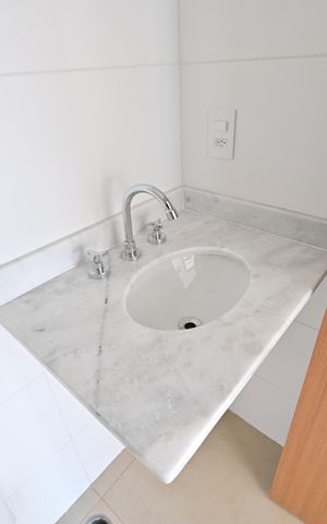 Apartamento à venda com 48m², 2 quartos e 1 vagaBanheiro Social