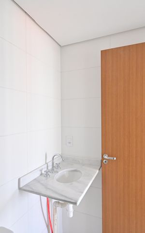 Apartamento à venda com 52m², 2 quartos e 1 vagaBanheiro Social