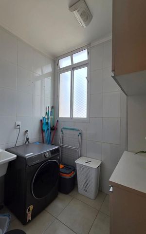 Apartamento à venda com 247m², 3 quartos e 3 vagas Apartamento à venda com 247m², 3 quartos e 3 vagasÁrea de serviço