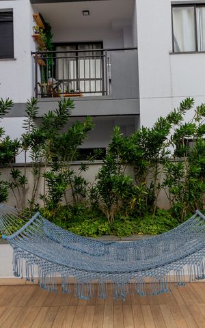 Apartamento à venda com 98m², 2 quartos e 1 vaga Apartamento à venda com 98m², 2 quartos e 1 vagaÁrea Comum - Piscina