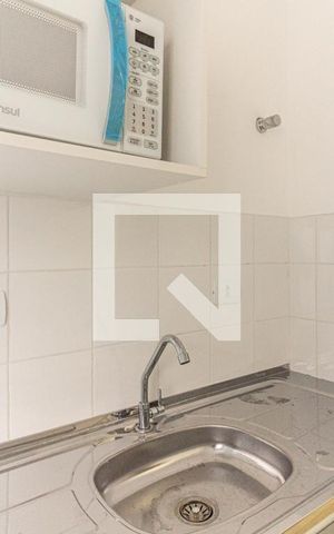 Apartamento para alugar com 34m², 1 quarto e sem vaga