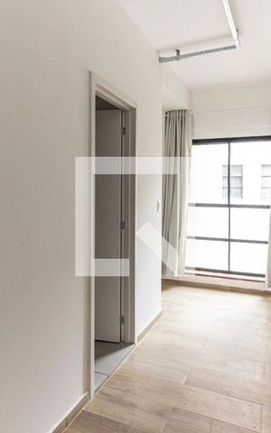 Apartamento para alugar com 34m², 1 quarto e sem vaga