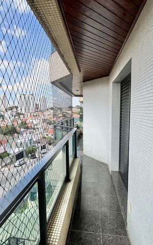 Apartamento à venda com 125m², 3 quartos e 3 vagasVaranda da Sala / Quartos