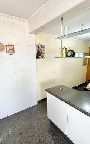 Apartamento à venda com 125m², 3 quartos e 3 vagasCozinha
