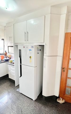 Apartamento à venda com 125m², 3 quartos e 3 vagasCozinha