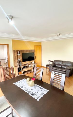 Apartamento à venda com 125m², 3 quartos e 3 vagasSala