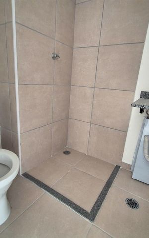 Apartamento à venda com 35m², 2 quartos e sem vaga Apartamento à venda com 35m², 2 quartos e sem vagaBanheiro