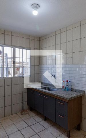 Casa à venda com 200m², 4 quartos e 2 vagas Casa à venda com 200m², 4 quartos e 2 vagasCasa 1