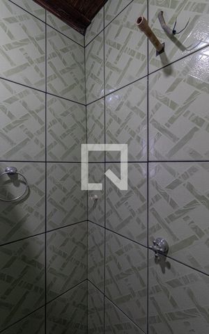 Casa à venda com 200m², 4 quartos e 2 vagas Casa à venda com 200m², 4 quartos e 2 vagasCasa 1