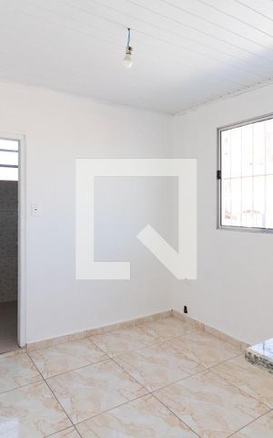Casa à venda com 200m², 4 quartos e 2 vagas Casa à venda com 200m², 4 quartos e 2 vagasCasa 3