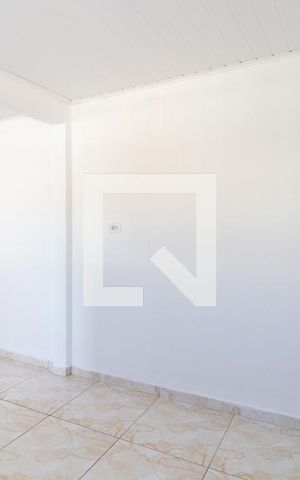 Casa à venda com 200m², 4 quartos e 2 vagas Casa à venda com 200m², 4 quartos e 2 vagasCasa 3