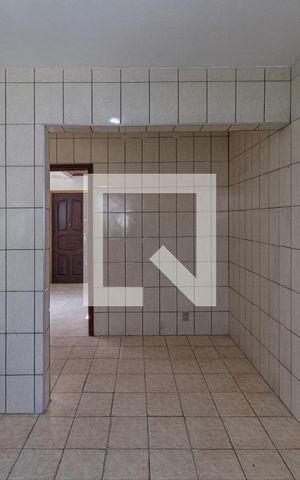 Casa à venda com 200m², 4 quartos e 2 vagas Casa à venda com 200m², 4 quartos e 2 vagasCasa 1