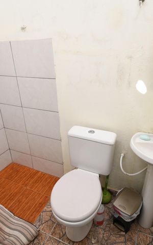Casa para alugar com 280m², 4 quartos e 3 vagasBanheiro de serviço - Casa 2