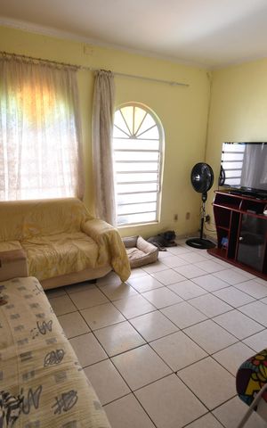 Casa para alugar com 280m², 4 quartos e 3 vagasSala - Casa 2