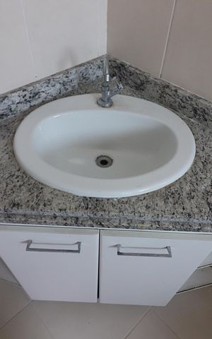 Casa à venda com 247m², 4 quartos e 4 vagasQuarto 2 - Suíte Banheiro 