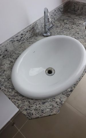 Casa à venda com 247m², 4 quartos e 4 vagasLavabo 
