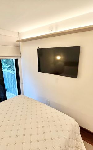 Apartamento à venda com 213m², 4 quartos e 3 vagas Apartamento à venda com 213m², 4 quartos e 3 vagasSuíte 2