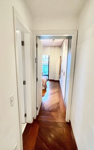 Apartamento à venda com 213m², 4 quartos e 3 vagas Apartamento à venda com 213m², 4 quartos e 3 vagasCorredor
