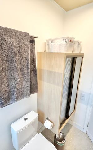 Apartamento à venda com 213m², 4 quartos e 3 vagas Apartamento à venda com 213m², 4 quartos e 3 vagasBanheiro da Suíte 2
