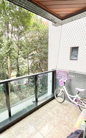 Apartamento à venda com 213m², 4 quartos e 3 vagas Apartamento à venda com 213m², 4 quartos e 3 vagasVaranda da Suíte