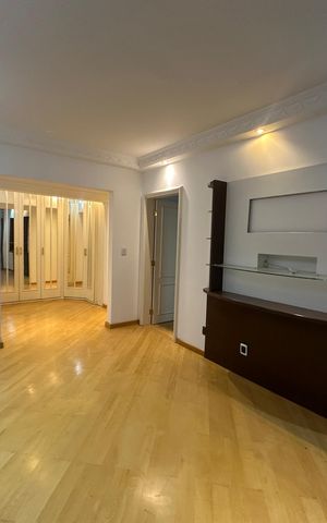 Apartamento para alugar com 285m², 3 quartos e 4 vagas Apartamento para alugar com 285m², 3 quartos e 4 vagasSuíte 2