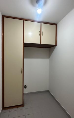 Apartamento para alugar com 285m², 3 quartos e 4 vagas Apartamento para alugar com 285m², 3 quartos e 4 vagasQuarto de Serviço