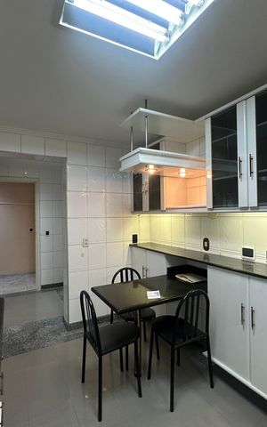Apartamento para alugar com 285m², 3 quartos e 4 vagas Apartamento para alugar com 285m², 3 quartos e 4 vagasCozinha
