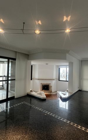 Apartamento para alugar com 285m², 3 quartos e 4 vagas Apartamento para alugar com 285m², 3 quartos e 4 vagasSala