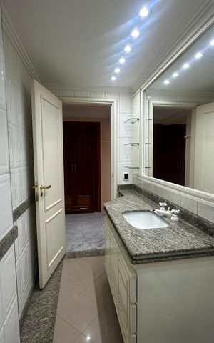 Apartamento para alugar com 285m², 3 quartos e 4 vagas Apartamento para alugar com 285m², 3 quartos e 4 vagasBanheiro