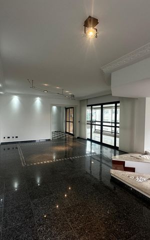 Apartamento para alugar com 285m², 3 quartos e 4 vagas Apartamento para alugar com 285m², 3 quartos e 4 vagasSala