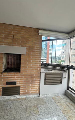 Apartamento para alugar com 285m², 3 quartos e 4 vagas Apartamento para alugar com 285m², 3 quartos e 4 vagasChurrasqueira