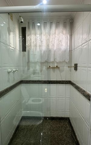 Apartamento para alugar com 285m², 3 quartos e 4 vagas Apartamento para alugar com 285m², 3 quartos e 4 vagasBanheiro