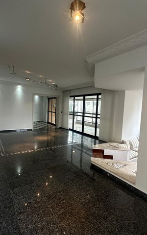 Apartamento para alugar com 285m², 3 quartos e 4 vagas Apartamento para alugar com 285m², 3 quartos e 4 vagasSala