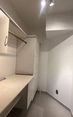 Apartamento para alugar com 285m², 3 quartos e 4 vagas Apartamento para alugar com 285m², 3 quartos e 4 vagasDeposito