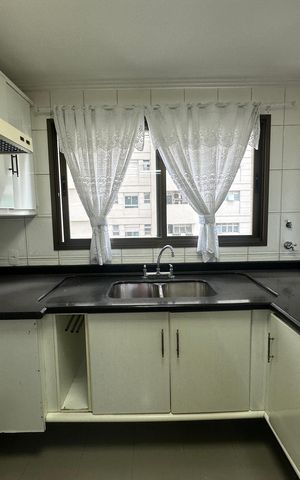 Apartamento para alugar com 285m², 3 quartos e 4 vagas Apartamento para alugar com 285m², 3 quartos e 4 vagasCozinha