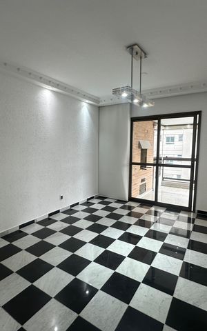 Apartamento para alugar com 285m², 3 quartos e 4 vagas Apartamento para alugar com 285m², 3 quartos e 4 vagasSala de Jantar