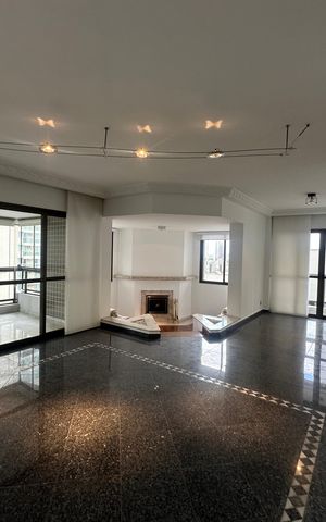Apartamento para alugar com 285m², 3 quartos e 4 vagas Apartamento para alugar com 285m², 3 quartos e 4 vagasSala