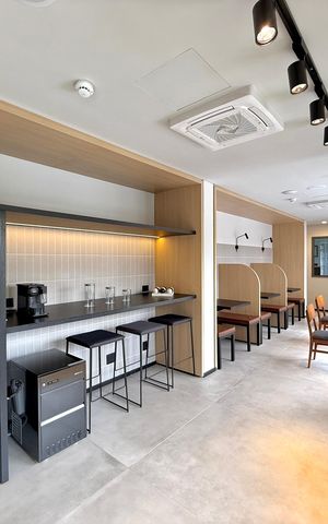 Studio à venda com 20m², 0 quarto e sem vaga Studio à venda com 20m², 0 quarto e sem vagaCoworking