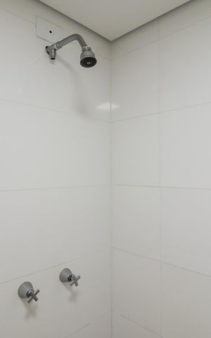 Apartamento à venda com 44m², 2 quartos e 1 vaga Apartamento à venda com 44m², 2 quartos e 1 vagaBanheiro Social